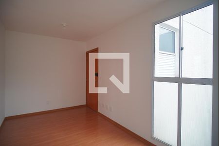 Sala de apartamento para alugar com 2 quartos, 41m² em Canudos, Novo Hamburgo