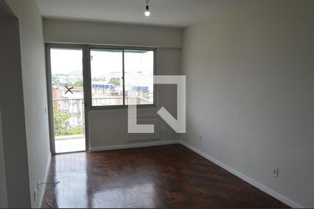 Sala de apartamento para alugar com 2 quartos, 75m² em Taquara, Rio de Janeiro