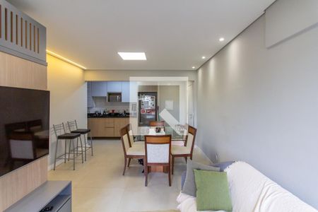 Sala de apartamento à venda com 2 quartos, 70m² em Água Branca, São Paulo