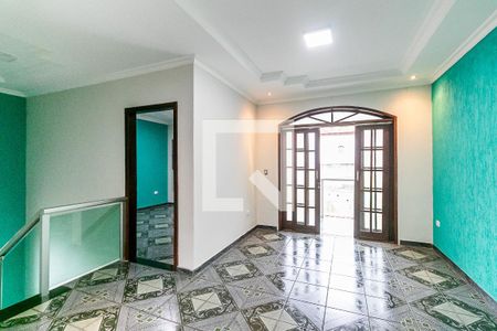 Sala 2 de casa para alugar com 5 quartos, 110m² em Vila Magdalena, Contagem