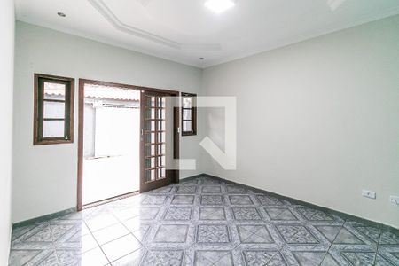 Sala 1 de casa para alugar com 5 quartos, 110m² em Vila Magdalena, Contagem