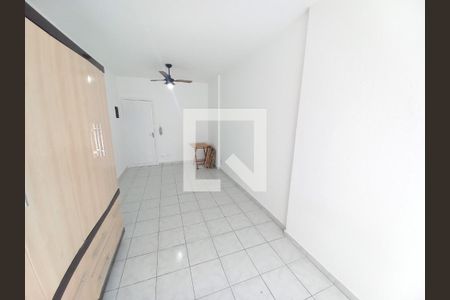 Sala living de apartamento para alugar com 1 quarto, 30m² em Itararé, São Vicente