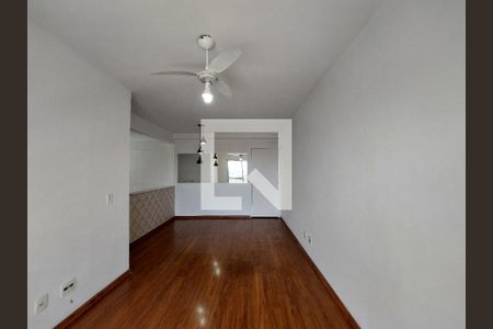 Sala de apartamento para alugar com 2 quartos, 70m² em Vila do Castelo, São Paulo