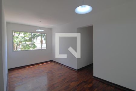 Sala de apartamento à venda com 3 quartos, 70m² em Socorro, São Paulo