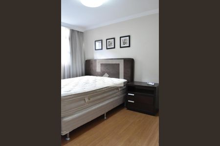 Quarto 1 de apartamento para alugar com 3 quartos, 60m² em Jardim Social, Curitiba