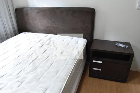 Quarto 1 de apartamento para alugar com 3 quartos, 60m² em Jardim Social, Curitiba