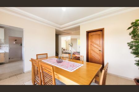 Sala de Jantar de casa para alugar com 4 quartos, 360m² em Jardim Nossa Senhora Auxiliadora, Campinas