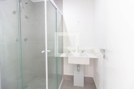 Banheiro de kitnet/studio para alugar com 1 quarto, 29m² em Macedo, Guarulhos