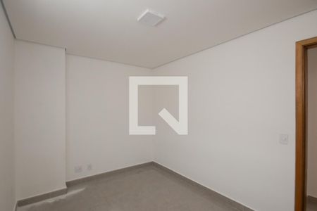 Quarto 2 de apartamento para alugar com 2 quartos, 45m² em Vila Maria Baixa, São Paulo