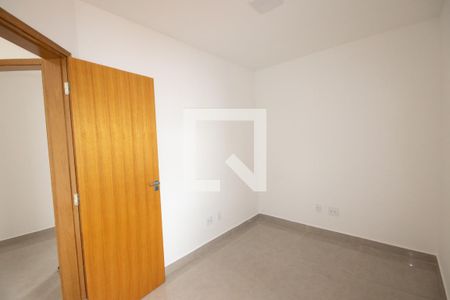 Quarto 1 de apartamento para alugar com 2 quartos, 38m² em Vila Maria Baixa, São Paulo