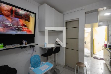 Sala e Cozinha de casa para alugar com 2 quartos, 41m² em Jardim Ataliba Leonel, São Paulo