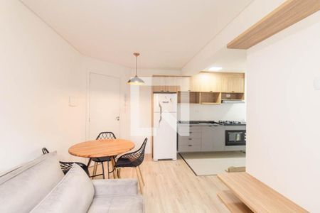 Sala/Cozinha de apartamento para alugar com 1 quarto, 35m² em Portão, Curitiba