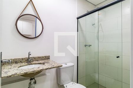 Banheiro de apartamento para alugar com 1 quarto, 27m² em Jardim Trussardi, São Paulo