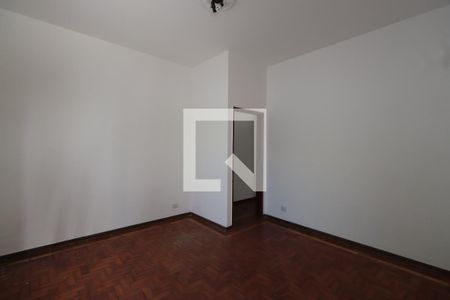 Sala de casa para alugar com 3 quartos, 130m² em Vila Carrão, São Paulo