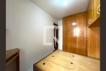 Quarto 1 de apartamento para alugar com 2 quartos, 55m² em Parque Jabaquara, São Paulo