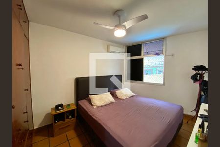 Quarto de apartamento à venda com 1 quarto, 57m² em Catete, Rio de Janeiro