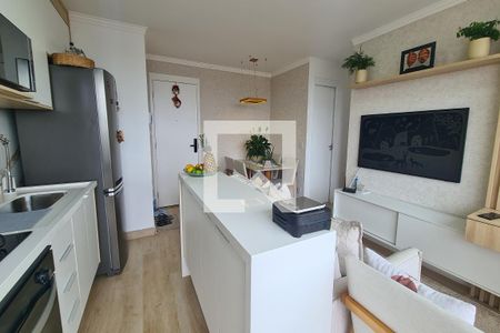 Sala e Cozinha de apartamento à venda com 2 quartos, 44m² em Vila Prudente, São Paulo