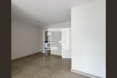 Sala de apartamento para alugar com 2 quartos, 75m² em Funcionários, Belo Horizonte