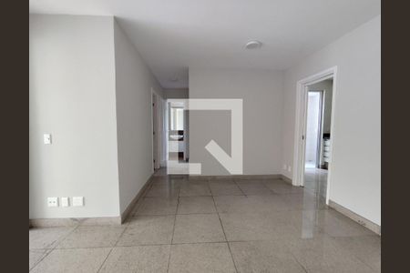 Sala de apartamento para alugar com 2 quartos, 75m² em Funcionários, Belo Horizonte