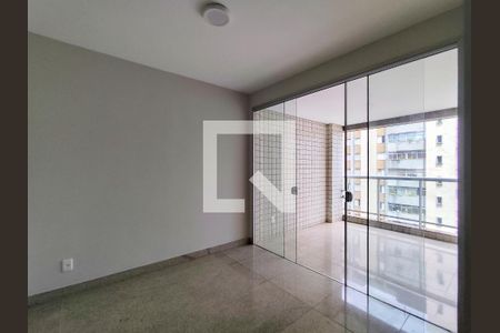 Sala de apartamento para alugar com 2 quartos, 75m² em Funcionários, Belo Horizonte