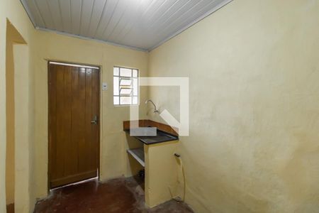 Cozinha de casa para alugar com 1 quarto, 25m² em Vila Costa Melo, São Paulo