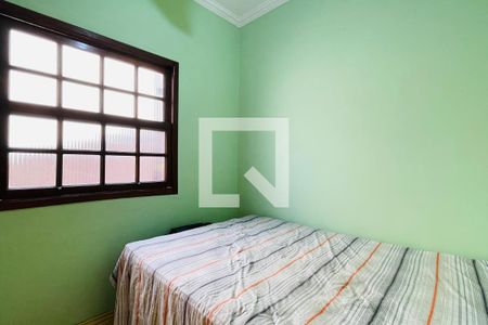 Casa à venda com 260m², 5 quartos e 2 vagas Casa à venda com 260m², 5 quartos e 2 vagasQuarto 1