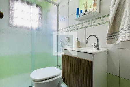 Casa à venda com 260m², 5 quartos e 2 vagas Casa à venda com 260m², 5 quartos e 2 vagasBanheiro