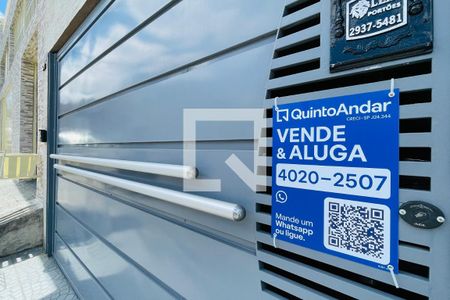 Casa à venda com 260m², 5 quartos e 2 vagas Casa à venda com 260m², 5 quartos e 2 vagasIEBK-47
