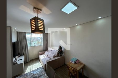 Apartamento à venda com 2 quartos, 47m² em Parque Maracana, Contagem