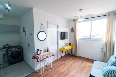 Sala de apartamento para alugar com 2 quartos, 34m² em Vila Santa Catarina, São Paulo