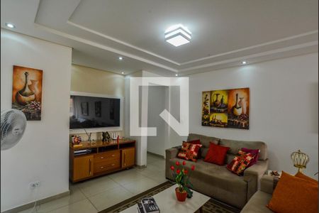 Sala de casa à venda com 4 quartos, 270m² em Vila Curuçá, Santo André