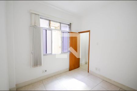 Quarto de apartamento à venda com 1 quarto, 48m² em Maracanã, Rio de Janeiro