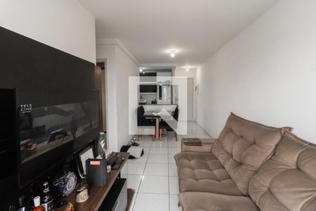 Sala de apartamento para alugar com 2 quartos, 50m² em Jardim Três Marias, São Paulo