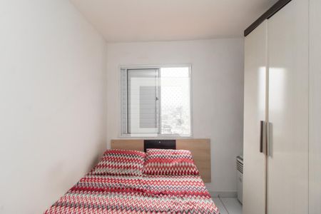 Quarto 1 de apartamento para alugar com 2 quartos, 50m² em Jardim Três Marias, São Paulo