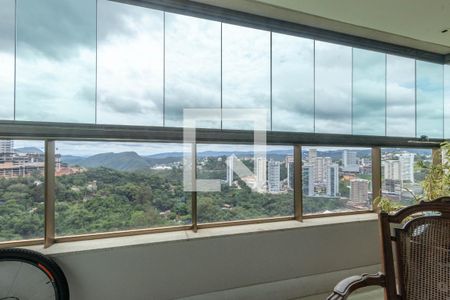 Vista da Varanda gourmet de apartamento à venda com 4 quartos, 278m² em Vila da Serra, Nova Lima