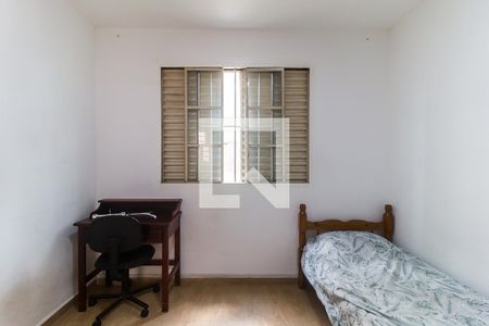 Quarto 1 de apartamento para alugar com 2 quartos, 52m² em Jardim Itamarati, Poá