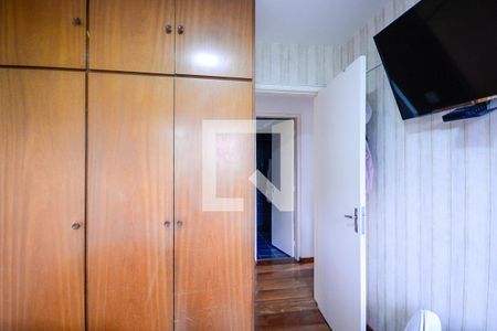 Quarto 1  de apartamento à venda com 3 quartos, 72m² em Jardim Caraguat, São Paulo