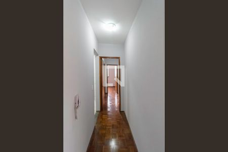 Corredor de apartamento para alugar com 3 quartos, 88m² em Liberdade, Belo Horizonte