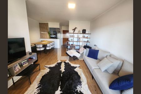 Sala de apartamento à venda com 4 quartos, 140m² em Vila Brandina, Campinas