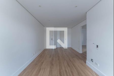 Sala de apartamento à venda com 2 quartos, 68m² em Vila Gumercindo, São Paulo