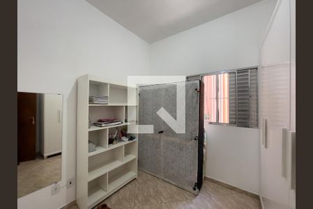 Quarto de casa para alugar com 1 quarto, 70m² em Vila Reis, São Paulo