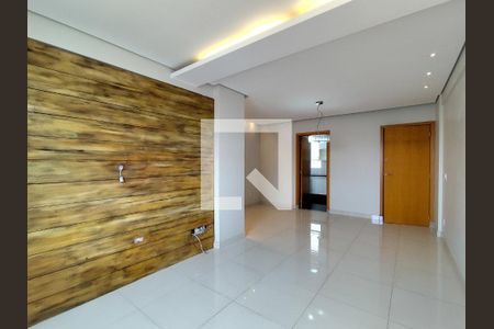 Sala de apartamento para alugar com 3 quartos, 70m² em União, Belo Horizonte