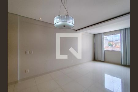 Sala de apartamento para alugar com 3 quartos, 70m² em União, Belo Horizonte