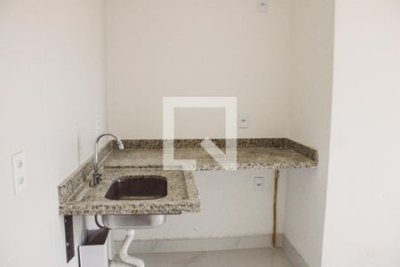 Sala/Cozinha de apartamento para alugar com 1 quarto, 27m² em Jardim São Paulo, São Paulo