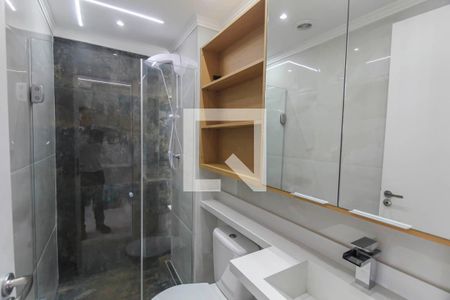 Banheiro de apartamento para alugar com 1 quarto, 25m² em Vila Prudente, São Paulo