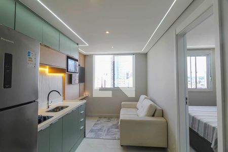 Sala/Cozinha de apartamento para alugar com 1 quarto, 25m² em Vila Prudente, São Paulo