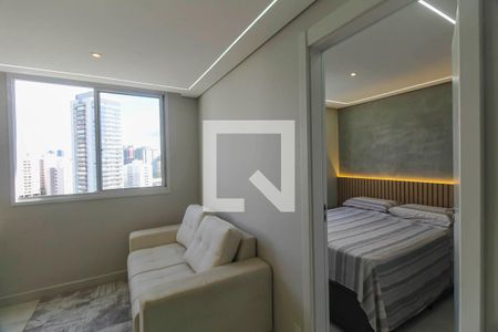 Sala/Cozinha de apartamento para alugar com 1 quarto, 25m² em Vila Prudente, São Paulo