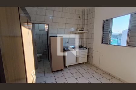 Cozinha de kitnet/studio para alugar com 1 quarto, 17m² em Além Ponte, Sorocaba