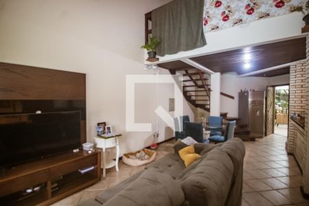 Sala de casa à venda com 4 quartos, 219m² em Menino Deus, Porto Alegre