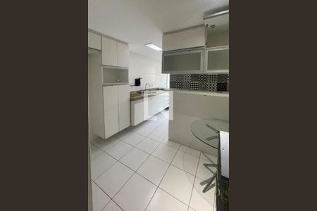 Apartamento à venda com 3 quartos, 129m² em Icaraí, Niterói